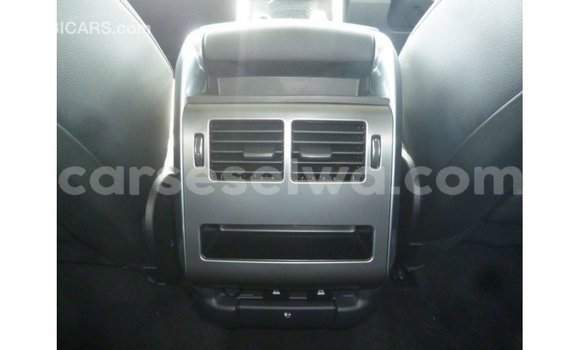 Buy Import Land Rover Range Rover Black Car in Import - Dubai in East Mahé Buy Import Land Rover Range Rover Black Car in Import - Dubai in East Mahé