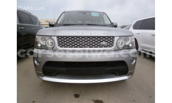 Buy Import Land Rover Range Rover Other Car in Import - Dubai in East Mahé Buy Import Land Rover Range Rover Other Car in Import - Dubai in East Mahé