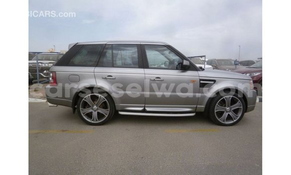 Buy Import Land Rover Range Rover Other Car in Import - Dubai in East Mahé Buy Import Land Rover Range Rover Other Car in Import - Dubai in East Mahé