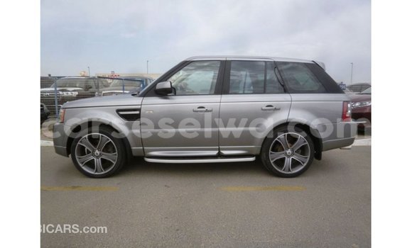 Buy Import Land Rover Range Rover Other Car in Import - Dubai in East Mahé Buy Import Land Rover Range Rover Other Car in Import - Dubai in East Mahé