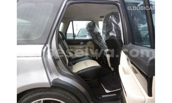 Buy Import Land Rover Range Rover Other Car in Import - Dubai in East Mahé Buy Import Land Rover Range Rover Other Car in Import - Dubai in East Mahé