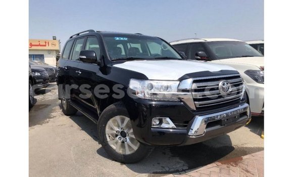 Buy Import Toyota Land Cruiser Black Car in Import - Dubai in East Mahé Buy Import Toyota Land Cruiser Black Car in Import - Dubai in East Mahé