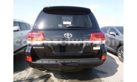Buy Import Toyota Land Cruiser Black Car in Import - Dubai in East Mahé Buy Import Toyota Land Cruiser Black Car in Import - Dubai in East Mahé