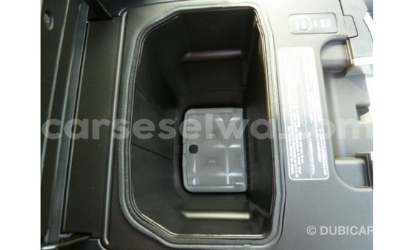 Acheter Import Voiture Toyota Land Cruiser Autre à Import - Dubai, East Mahé Acheter Import Voiture Toyota Land Cruiser Autre à Import - Dubai, East Mahé