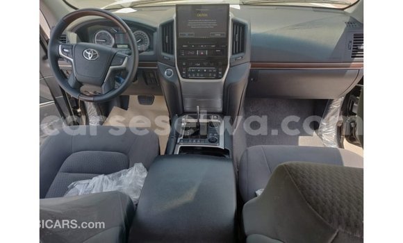 Buy Import Toyota Land Cruiser Black Car in Import - Dubai in East Mahé Buy Import Toyota Land Cruiser Black Car in Import - Dubai in East Mahé
