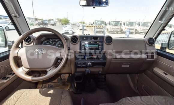 Buy Import Toyota Land Cruiser Other Car in Import - Dubai in East Mahé Buy Import Toyota Land Cruiser Other Car in Import - Dubai in East Mahé