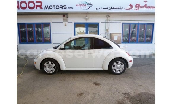 Buy Import Volkswagen Beetle White Car in Import - Dubai in East Mahé Buy Import Volkswagen Beetle White Car in Import - Dubai in East Mahé
