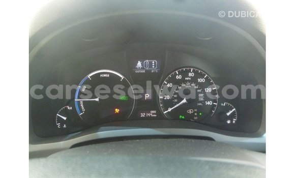 Buy Import Lexus RX White Car in Import - Dubai in East Mahé Buy Import Lexus RX White Car in Import - Dubai in East Mahé