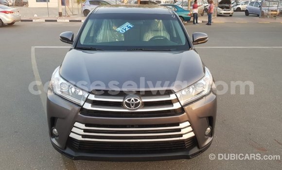 Acheter Import Voiture Toyota Highlander Autre à Import - Dubai, East Mahé Acheter Import Voiture Toyota Highlander Autre à Import - Dubai, East Mahé