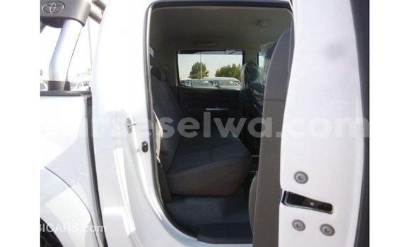 Buy Import Toyota Hilux White Car in Import - Dubai in East Mahé Buy Import Toyota Hilux White Car in Import - Dubai in East Mahé