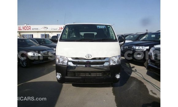 Buy Import Toyota Hiace White Car in Import - Dubai in East Mahé Buy Import Toyota Hiace White Car in Import - Dubai in East Mahé