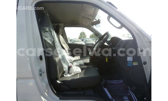 Buy Import Toyota Hiace White Car in Import - Dubai in East Mahé Buy Import Toyota Hiace White Car in Import - Dubai in East Mahé