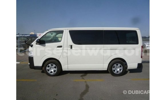 Buy Import Toyota Hiace White Car in Import - Dubai in East Mahé Buy Import Toyota Hiace White Car in Import - Dubai in East Mahé