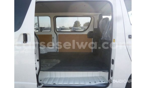 Buy Import Toyota Hiace White Car in Import - Dubai in East Mahé Buy Import Toyota Hiace White Car in Import - Dubai in East Mahé