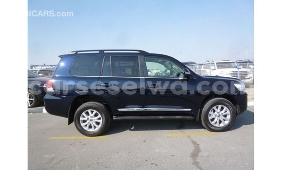 Buy Import Toyota Land Cruiser Blue Car in Import - Dubai in East Mahé Buy Import Toyota Land Cruiser Blue Car in Import - Dubai in East Mahé