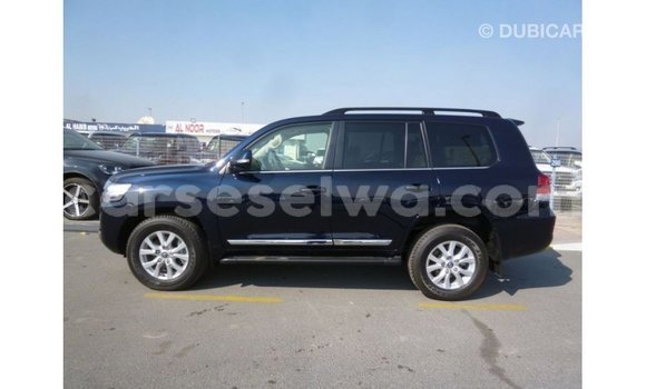 Buy Import Toyota Land Cruiser Blue Car in Import - Dubai in East Mahé Buy Import Toyota Land Cruiser Blue Car in Import - Dubai in East Mahé
