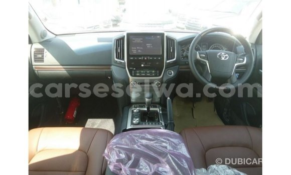 Buy Import Toyota Land Cruiser Blue Car in Import - Dubai in East Mahé Buy Import Toyota Land Cruiser Blue Car in Import - Dubai in East Mahé