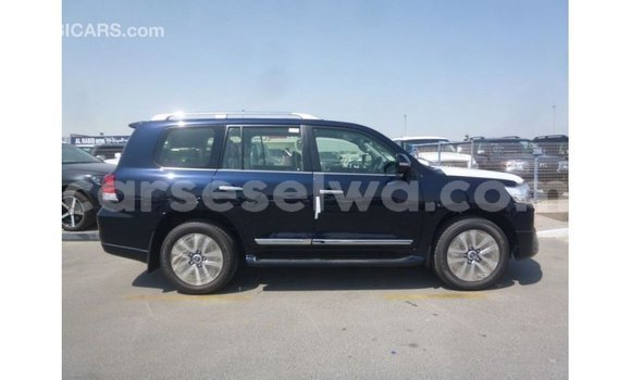 Buy Import Toyota Land Cruiser Blue Car in Import - Dubai in East Mahé Buy Import Toyota Land Cruiser Blue Car in Import - Dubai in East Mahé