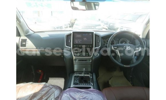 Buy Import Toyota Land Cruiser Red Car in Import - Dubai in East Mahé Buy Import Toyota Land Cruiser Red Car in Import - Dubai in East Mahé