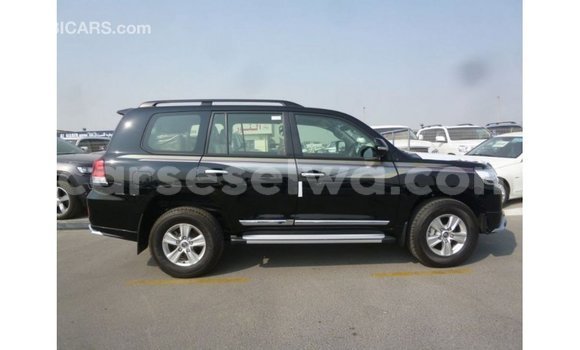Buy Import Toyota Land Cruiser Black Car in Import - Dubai in East Mahé Buy Import Toyota Land Cruiser Black Car in Import - Dubai in East Mahé