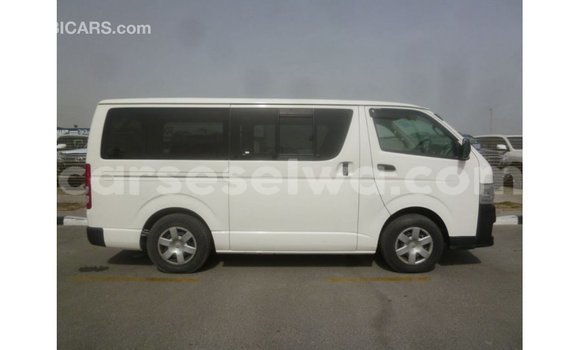 Buy Import Toyota Hiace White Car in Import - Dubai in East Mahé Buy Import Toyota Hiace White Car in Import - Dubai in East Mahé