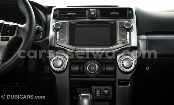 Acheter Import Utilitaire Toyota Ade Autre à Import - Dubai, East Mahé Acheter Import Utilitaire Toyota Ade Autre à Import - Dubai, East Mahé