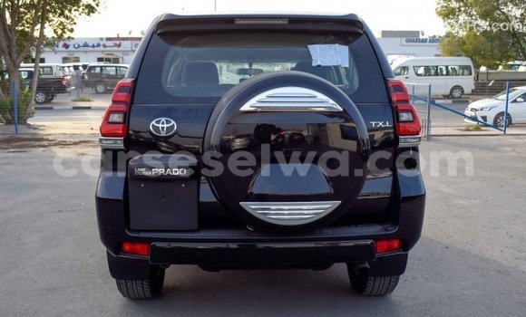 Acheter Import Voiture Toyota Prado Noir à Import - Dubai, East Mahé Acheter Import Voiture Toyota Prado Noir à Import - Dubai, East Mahé