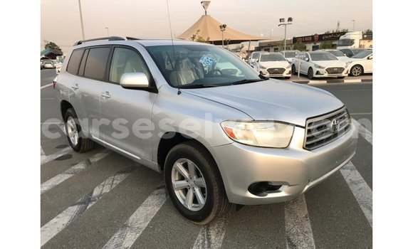 Acheter Import Voiture Toyota Highlander Autre à Import - Dubai, East Mahé Acheter Import Voiture Toyota Highlander Autre à Import - Dubai, East Mahé