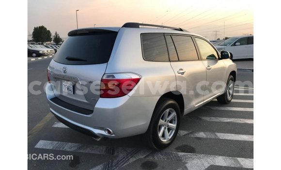 Acheter Import Voiture Toyota Highlander Autre à Import - Dubai, East Mahé Acheter Import Voiture Toyota Highlander Autre à Import - Dubai, East Mahé