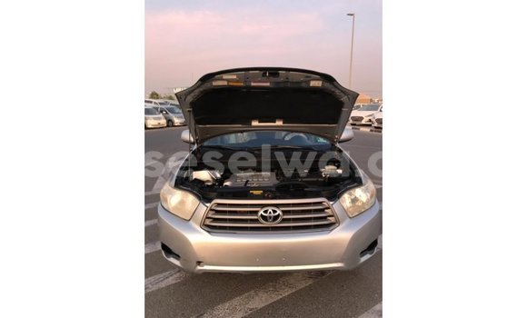 Acheter Import Voiture Toyota Highlander Autre à Import - Dubai, East Mahé Acheter Import Voiture Toyota Highlander Autre à Import - Dubai, East Mahé