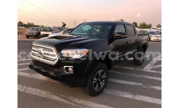 Acheter Import Voiture Toyota Tacoma Noir à Import - Dubai, East Mahé Acheter Import Voiture Toyota Tacoma Noir à Import - Dubai, East Mahé