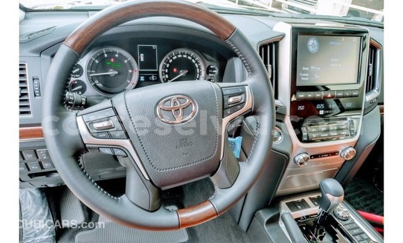 Buy Import Toyota Land Cruiser Black Car in Import - Dubai in East Mahé Buy Import Toyota Land Cruiser Black Car in Import - Dubai in East Mahé
