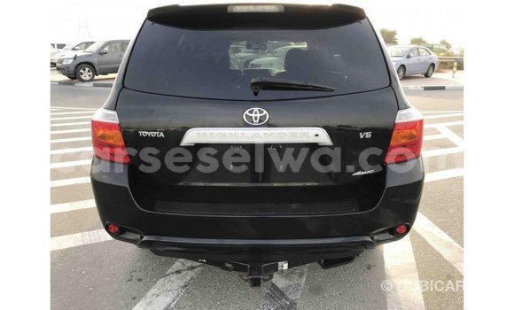 Acheter Import Voiture Toyota Highlander Noir à Import - Dubai, East Mahé Acheter Import Voiture Toyota Highlander Noir à Import - Dubai, East Mahé