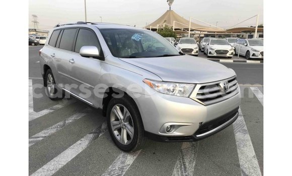 Acheter Import Voiture Toyota Highlander Autre à Import - Dubai, East Mahé Acheter Import Voiture Toyota Highlander Autre à Import - Dubai, East Mahé