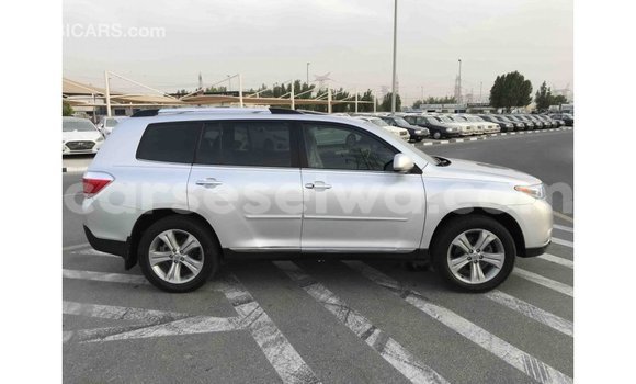 Acheter Import Voiture Toyota Highlander Autre à Import - Dubai, East Mahé Acheter Import Voiture Toyota Highlander Autre à Import - Dubai, East Mahé