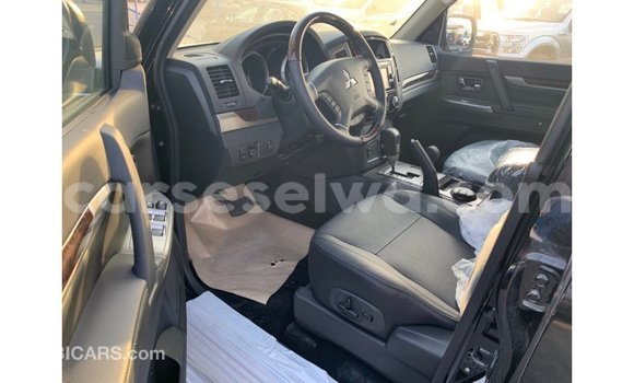 Buy Import Mitsubishi Pajero Black Car in Import - Dubai in East Mahé Buy Import Mitsubishi Pajero Black Car in Import - Dubai in East Mahé