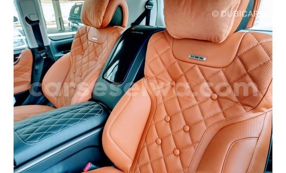 Acheter Import Voiture Lexus LX Noir à Import - Dubai, East Mahé Acheter Import Voiture Lexus LX Noir à Import - Dubai, East Mahé