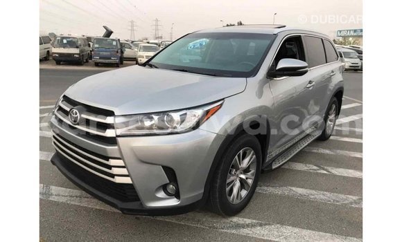 Acheter Import Voiture Toyota Highlander Autre à Import - Dubai, East Mahé Acheter Import Voiture Toyota Highlander Autre à Import - Dubai, East Mahé