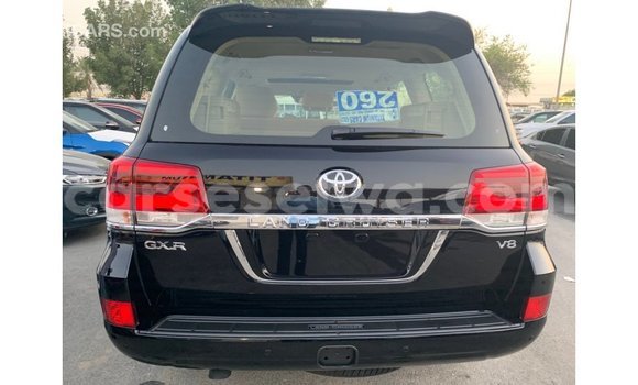 Buy Import Toyota Land Cruiser Black Car in Import - Dubai in East Mahé Buy Import Toyota Land Cruiser Black Car in Import - Dubai in East Mahé
