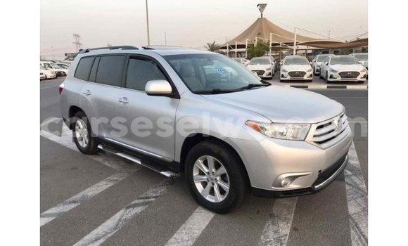 Acheter Import Voiture Toyota Highlander Autre à Import - Dubai, East Mahé Acheter Import Voiture Toyota Highlander Autre à Import - Dubai, East Mahé