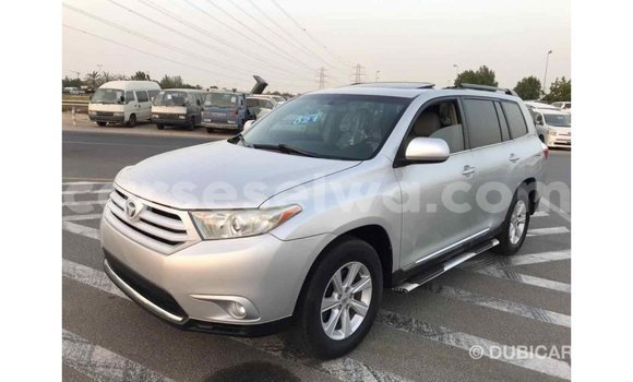 Acheter Import Voiture Toyota Highlander Autre à Import - Dubai, East Mahé Acheter Import Voiture Toyota Highlander Autre à Import - Dubai, East Mahé