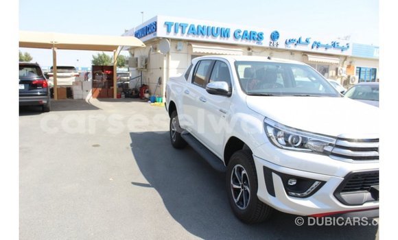 Buy Import Toyota Hilux White Car in Import - Dubai in East Mahé Buy Import Toyota Hilux White Car in Import - Dubai in East Mahé