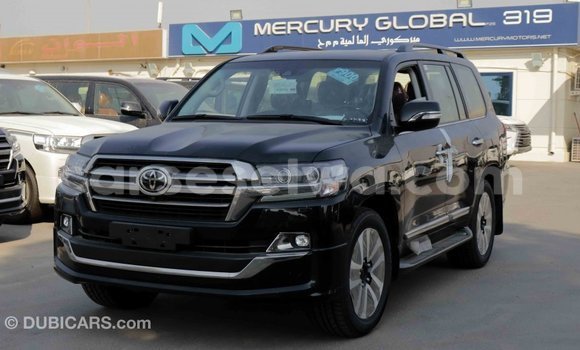 Acheter Import Voiture Toyota Land Cruiser Noir à Import - Dubai, East Mahé Acheter Import Voiture Toyota Land Cruiser Noir à Import - Dubai, East Mahé