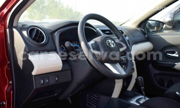 Acheter Import Voiture Toyota Rush Rouge à Import - Dubai, East Mahé Acheter Import Voiture Toyota Rush Rouge à Import - Dubai, East Mahé