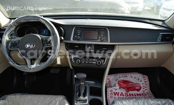 Acheter Import Voiture Kia Optima Bleu à Import - Dubai, East Mahé Acheter Import Voiture Kia Optima Bleu à Import - Dubai, East Mahé