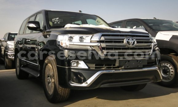 Acheter Import Voiture Toyota Land Cruiser Noir à Import - Dubai, East Mahé Acheter Import Voiture Toyota Land Cruiser Noir à Import - Dubai, East Mahé