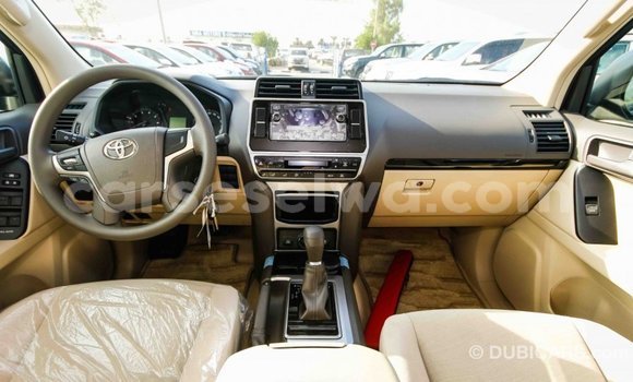 Acheter Import Voiture Toyota Prado Noir à Import - Dubai, East Mahé Acheter Import Voiture Toyota Prado Noir à Import - Dubai, East Mahé