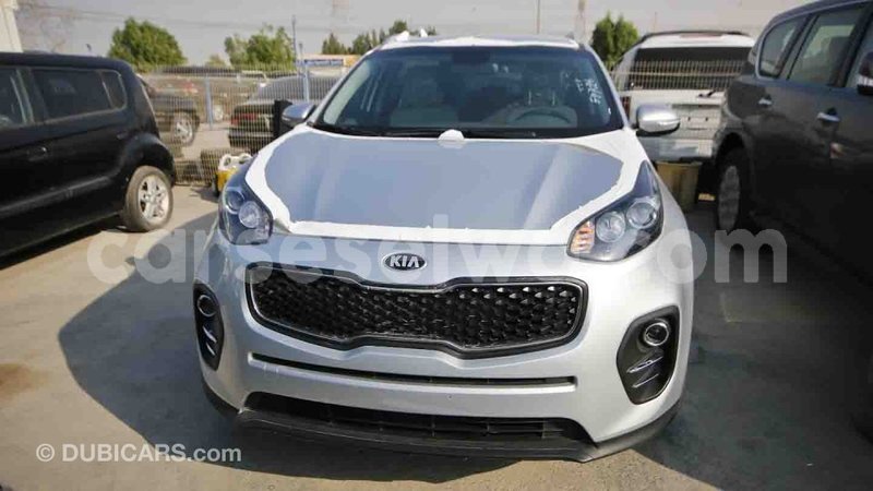Big with watermark kia sportage east mah%c3%a9 import dubai 4867