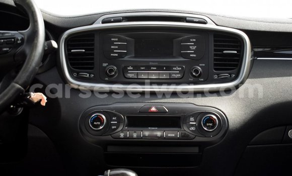 Acheter Import Voiture Kia Sorento Autre à Import - Dubai, East Mahé Acheter Import Voiture Kia Sorento Autre à Import - Dubai, East Mahé