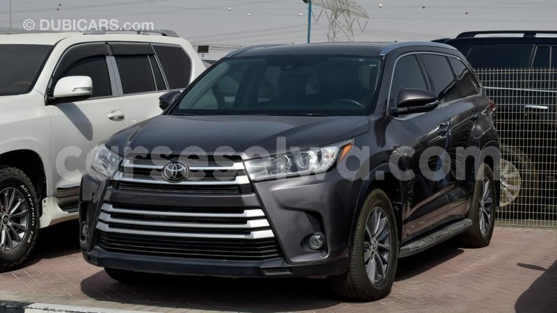 Big with watermark toyota highlander east mah%c3%a9 import dubai 4887